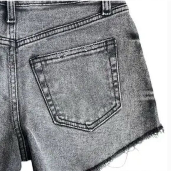 NWT Anthropologie Women’s Black Washed Shorts Distressed Raw Hem - Size XS - Picture 3 of 9
